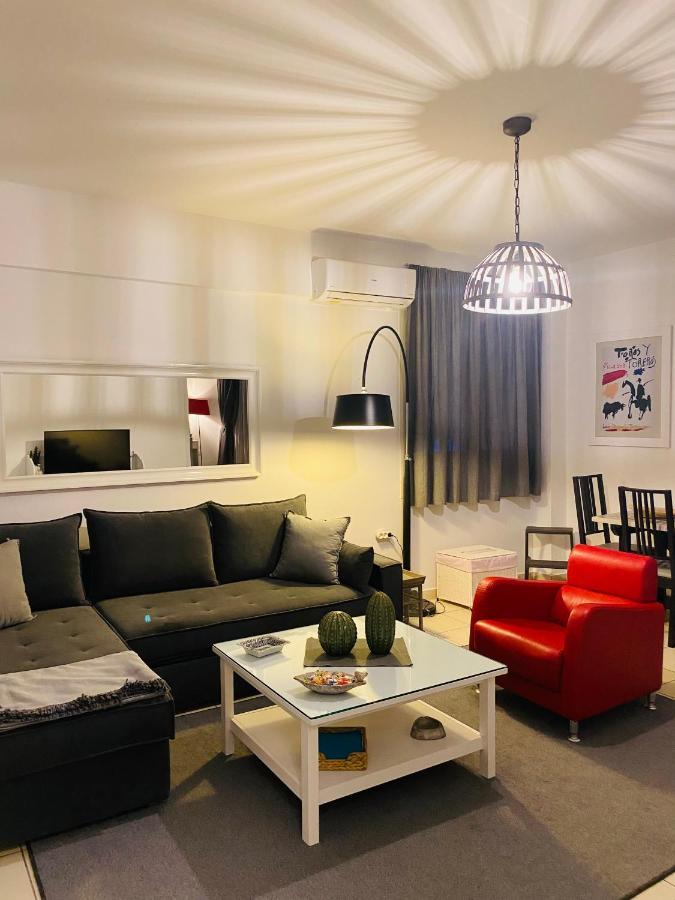 Gianna'S Apartment Central Aigio Cozy And Shining Εξωτερικό φωτογραφία