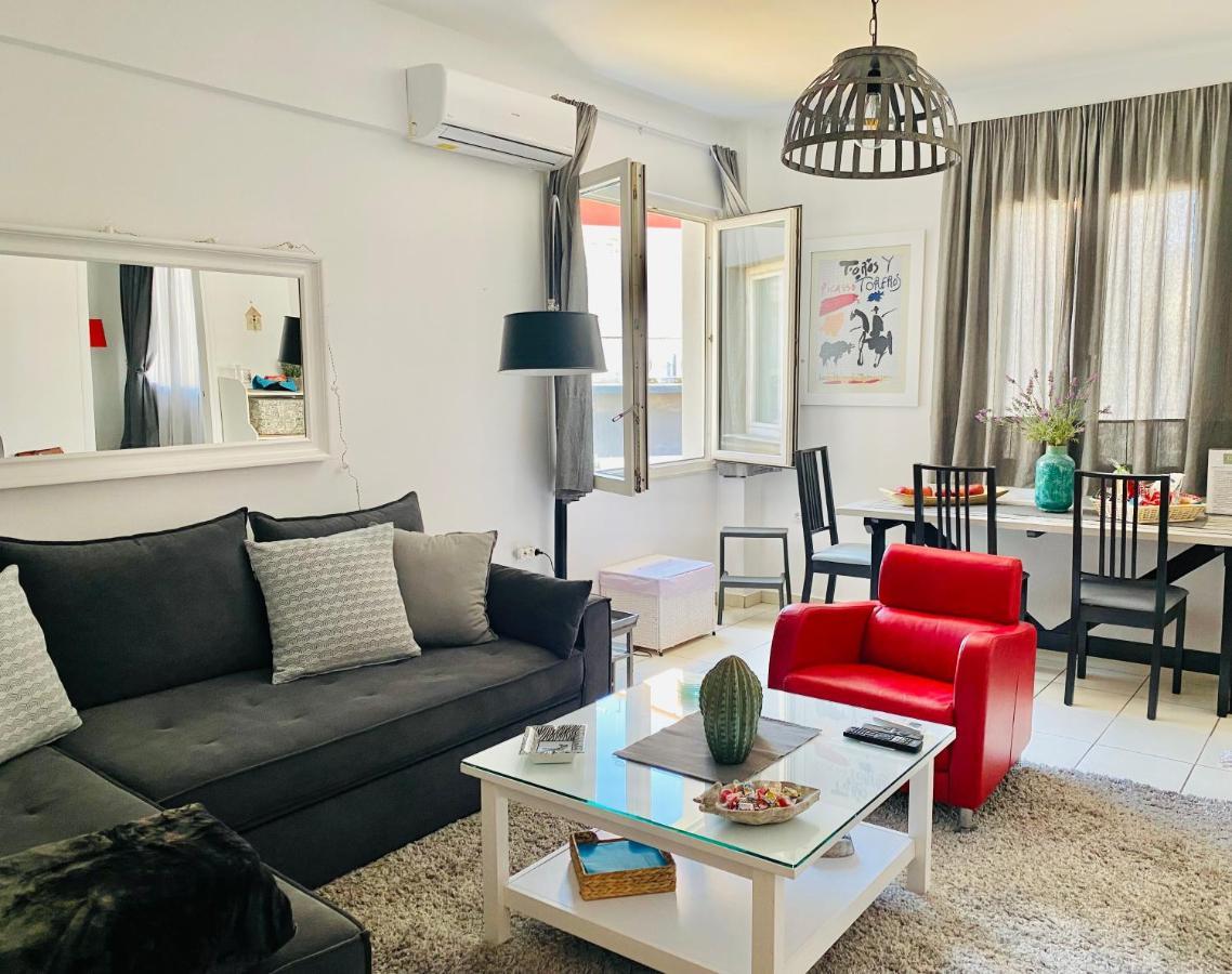 Gianna'S Apartment Central Aigio Cozy And Shining Εξωτερικό φωτογραφία